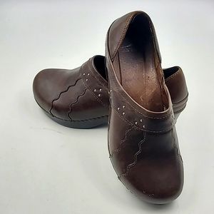 Dansko dark brown women's clog Sz 8.5-9